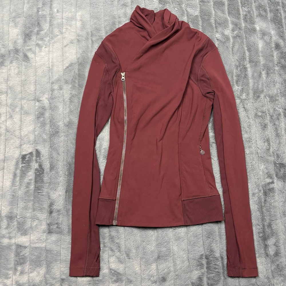Lululemon Burgundy Asymmetrical Zip Up Jacket Ribbed Panels Thumbholes 11496